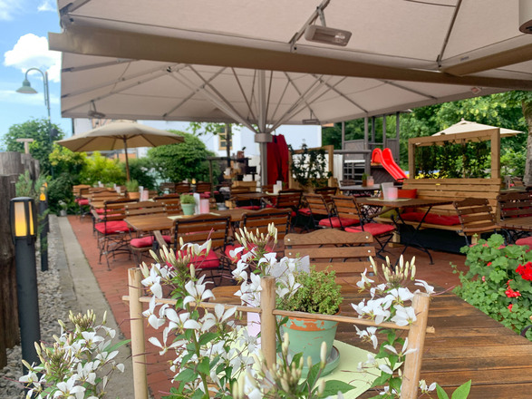 Schusterhäusl überdachte und beheizte Terrasse