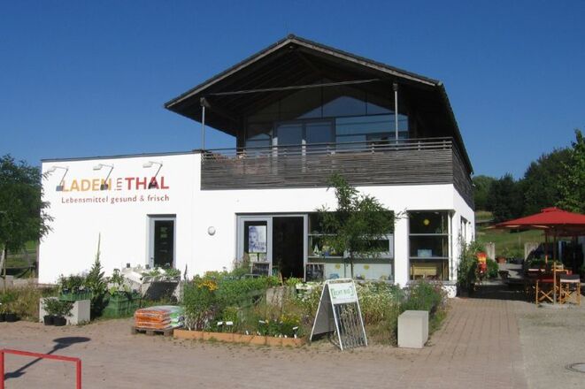 Laden im Thal mit Hofcafè