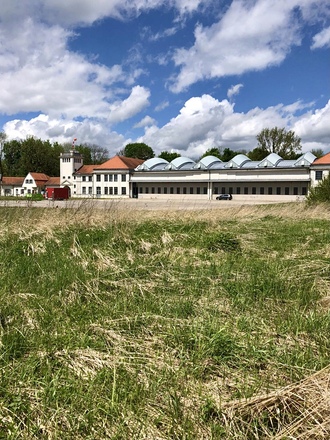 Blick auf den Flugplatz in Schleißheim