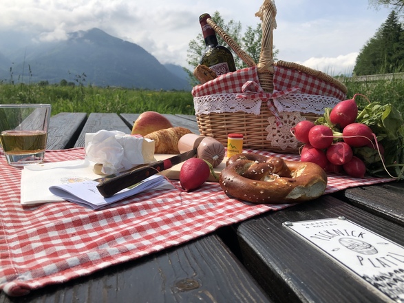 Picknickplatzl am Golfplatz