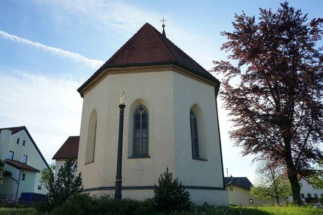 Johanneskirche in Grabenstätt