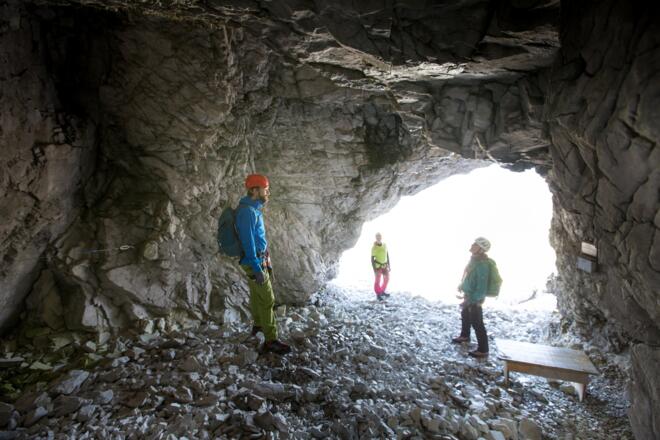 Retour ans Tageslicht im Klettersteig Gauablickhöhle