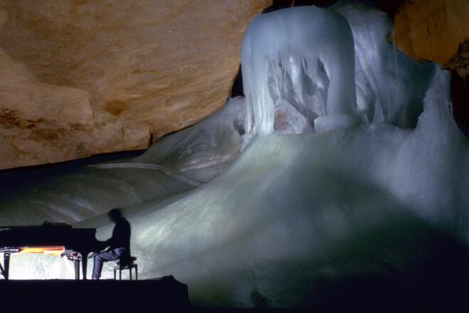 Dachstein Rieseneishöhle am Krippenstein