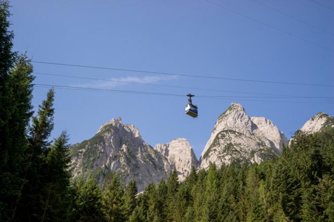 Gosaukammbahn im Sommer