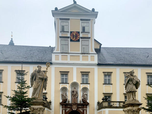 Brückenwächter Benedikt und Johannes Nepomuk