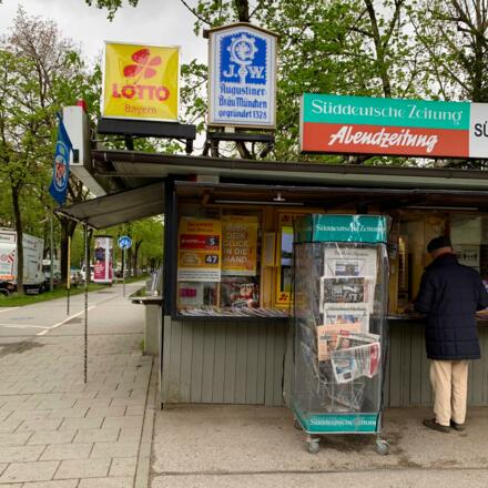 Kiosk am Eck Hohenlohe- und Dantestraße