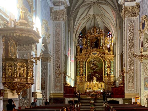Hochaltar und Kanzel Stift Göttweig