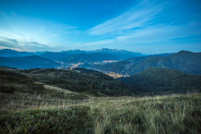 Ausblick vom Grießenkar in der Dämmerung