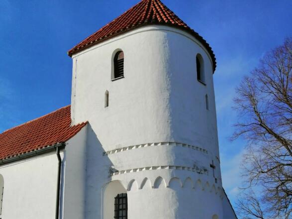 Kirchturm der Filialkirche Pauli Bekehrung in Kleinviecht