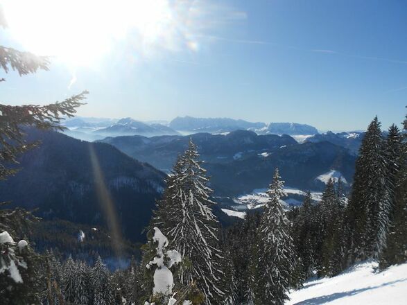 winterlicher blick wilder kaiser