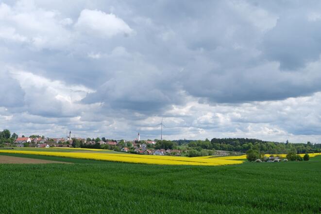 Blick auf Paunzhausen