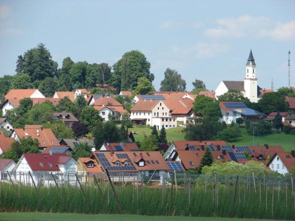 Blick auf Paunzhausen von Südwesten