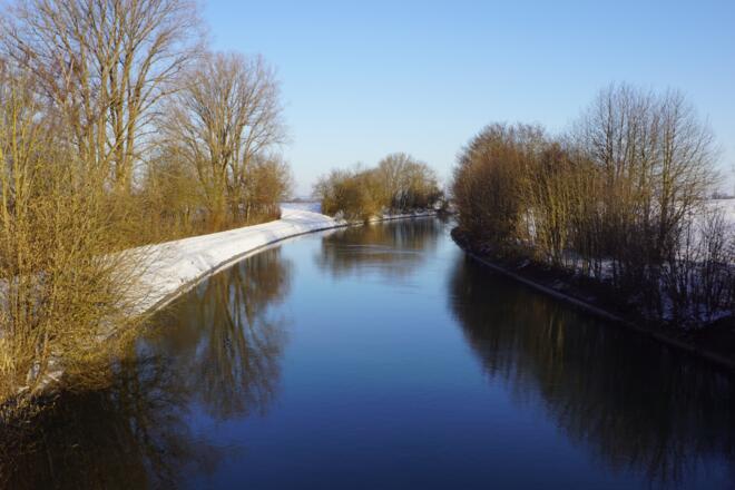 Isarkanal bei Kempfing