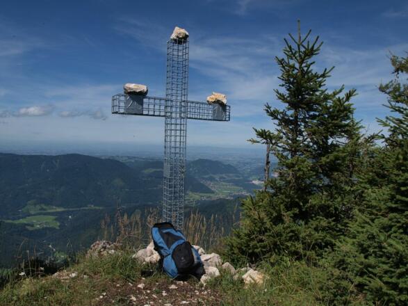 Ehem. Gipfelkreuz am Großen Spitzberg (mittlerweile entfernt)