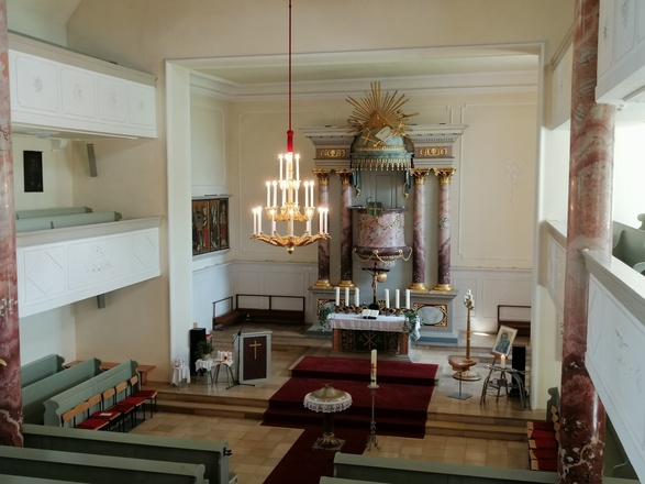 Innenraum der Lorenzkirche Hof