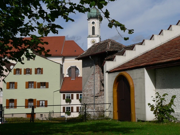 Schongauer Stadtmauer am Bgm.-Schägger-Platz