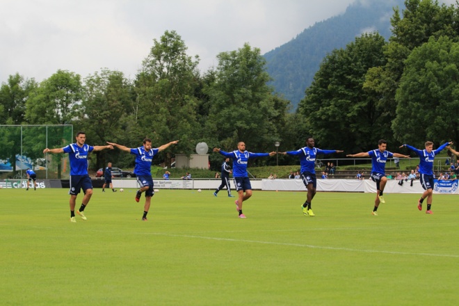 Der FC Schalke 04 beim Training