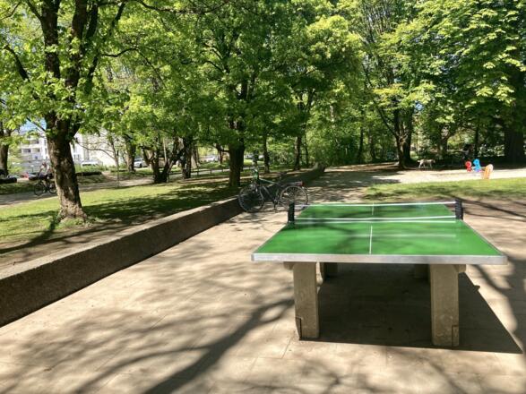 Tischtennisplatte im Luitpoldpark
