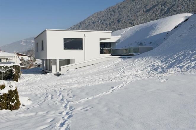 Haus Robi Hausansicht Winter