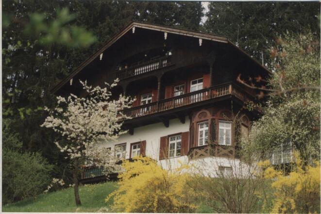 Ehemaliges Wohnhaus Hedwig Courths-Mahler