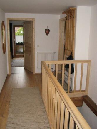 Flur und Garderobe in der Ferienwohnung Falkenstein