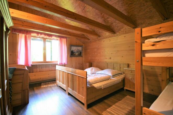 Schlafzimmer 2