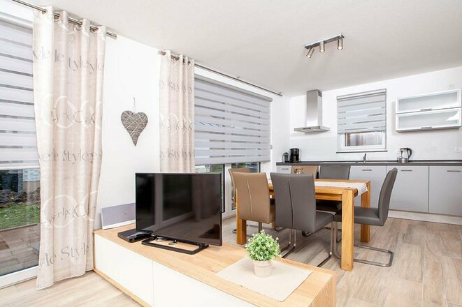 Wohn- und Essbereich mit Küche