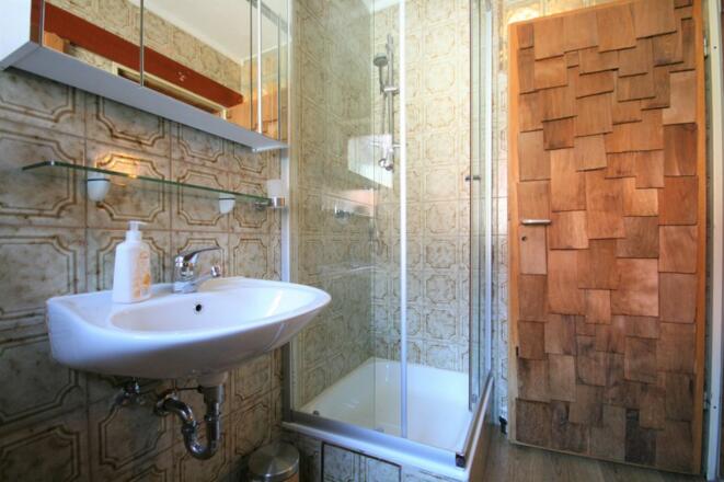 Badezimmer EG