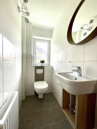 FeWo_7_Tageslicht-WC