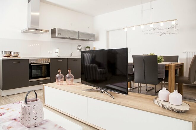 Wohn- und Essbereich mit Küche