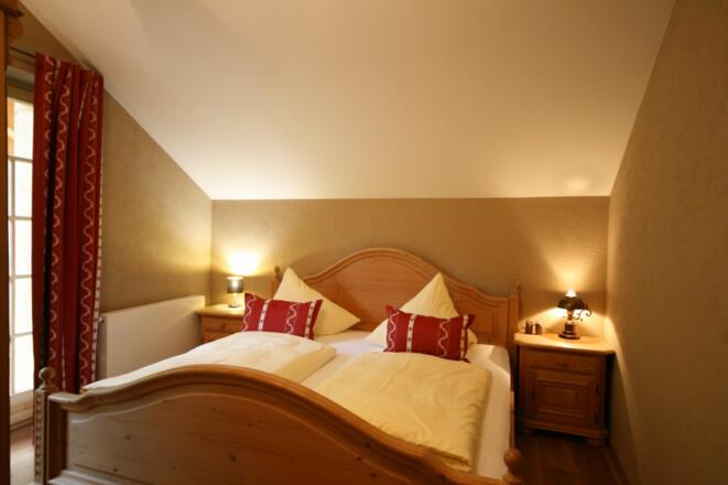 Schlafzimmer OG