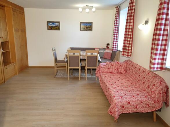 Ferienwohnung Josberg_Essecke_Couch