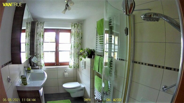 2021_0506_110444_076a2