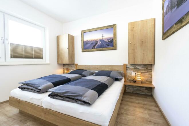 30b64e12-1653-47ea-a35e-b55a7557309f