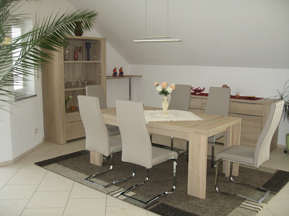 Essbereich Ferienwohnung Mendler, Kelheim