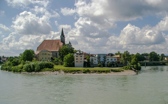 Blick von Oberndorf zur Altstadt Laufen