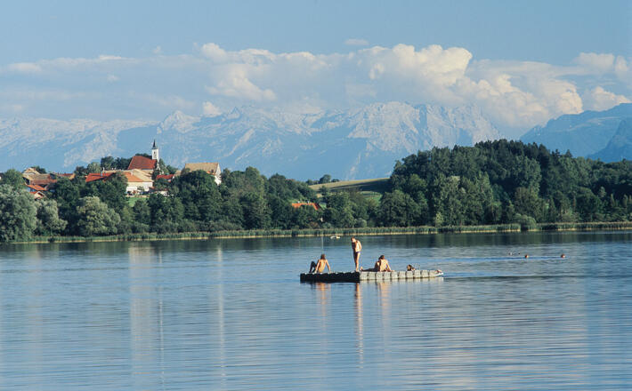 Baden mit Blick auf die Salzburger Alpen