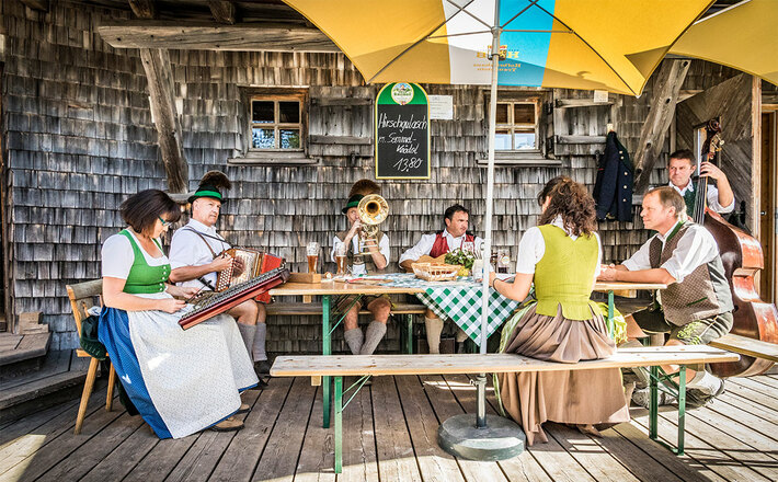 Traditionelle Musik einigen Wochenenden