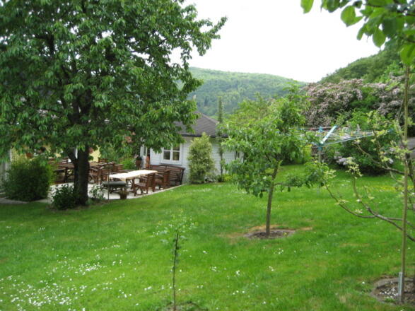 Pavillion und Garten