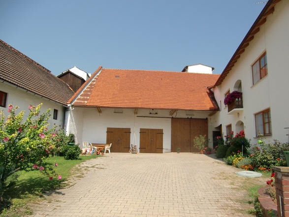 Ferienhof Kramschuster in Aiglsbach im Hopfenland Hallertau