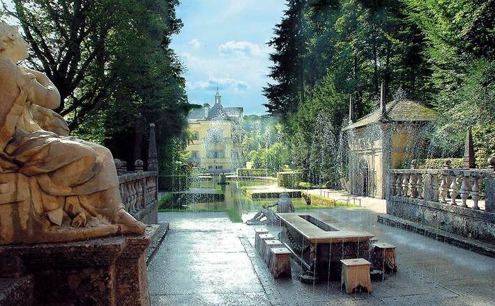 Faszinierende Wasserspiele in Salzburg's Lustgarten
