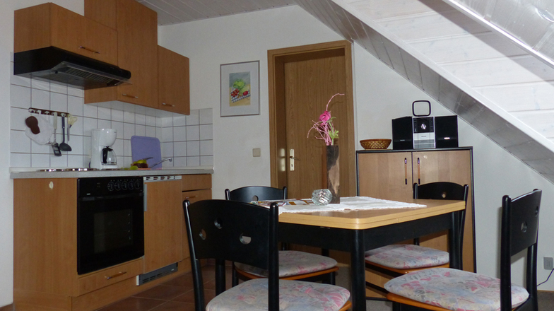 Küche mit Essbereich