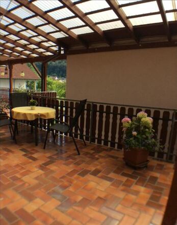 überdachte Terrasse