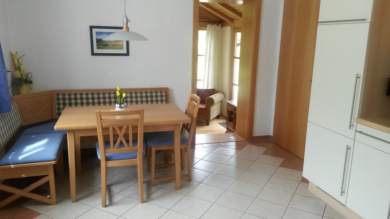 Küche mit Essecke Ferienwohnung 5