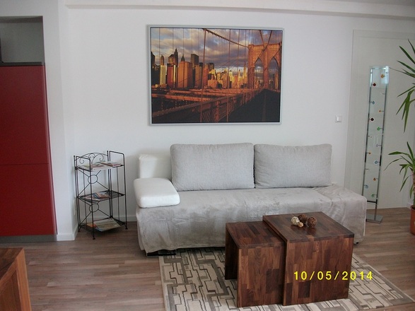 Wohnzimmer mit Schlafcouch