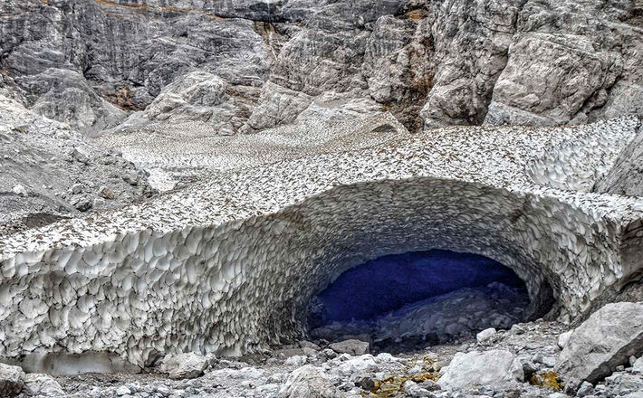 Die Eiskapelle am Fuß der Watzmann Ostwand