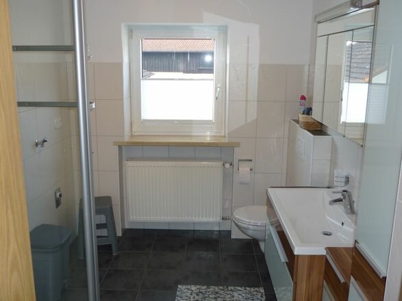 Bad der Ferienwohnung Scheuerer in Kelheim im Altmühltal