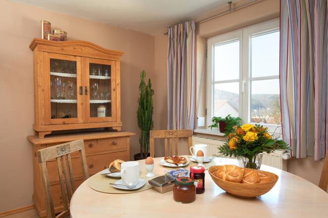 Ferienwohnung No2 - Frühstückstisch