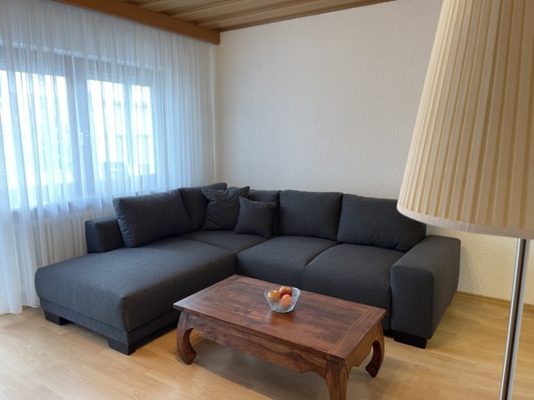 schöne große Schlafcouch