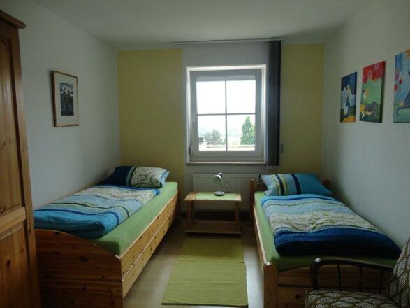 Schlafraum Nr. 2  Ferienwohnung 2